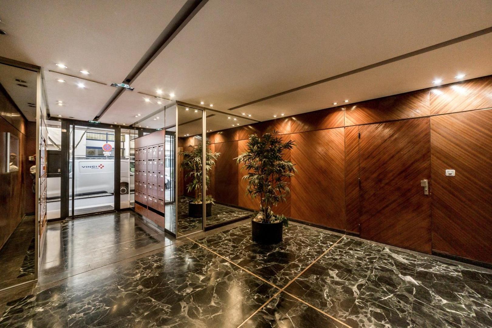 Completely Renovated Near Part-Dieu Lyon Bagian luar foto